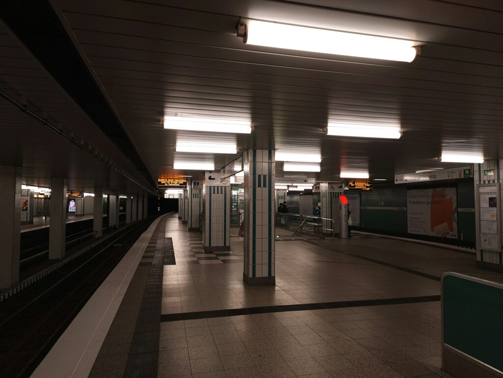 Gare d'Hambourg vide