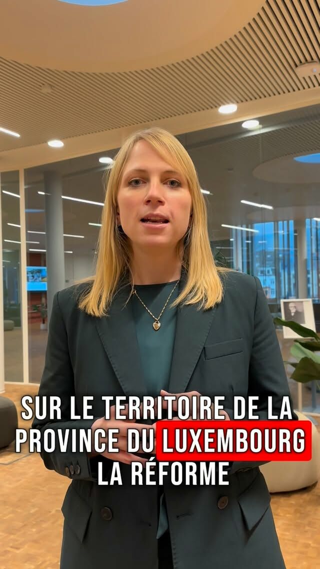 Réforme des provinces du ministre Desquesnes : un saut dans le vide… sans filet ⚠️

❤️‍🩹 En Province de Luxembourg, l’accès aux soins de santé tient sur un équilibre fragile, construit patiemment, au plus près du terrain. Hôpitaux, aide médicale urgente, santé scolaire, santé mentale : la Province est un pilier, pas un détail.

❌ Et aujourd’hui, on nous propose quoi ? Débrancher ce qui fonctionne… en espérant que ça tienne après… 

⚠️Transférer ces compétences à la Région, c’est prendre le risque de décisions lointaines, standardisées, déconnectées des réalités rurales. Depuis Namur, notre territoire devient une ligne dans un tableau Excel📉 ‼️

➡️ Qui peut croire une seconde que ce sera plus efficace, plus rapide, plus adapté ? 🤔

🗣️ Le Ministre parle d’intentions. Mais en matière de santé, les intentions ne soignent pas. Ce sont des garanties qu’il faut. Et aujourd’hui, elles n’existent pas. 🚨

➡️ Mon intervention au Parlement wallon cette semaine, résumée ici : 

https://www.lavenir.net/regions/luxembourg/2026/03/27/reforme-des-provinces-il-faut-garantir-la-continuite-des-services-assures-par-la-province-de-luxembourg-en-matiere-de-soins-de-sante-6OUPU3PE3BAYPCLPD5MGOSQ43U/

#province #provincedeluxembourg #reforme #gouvernement #belgique